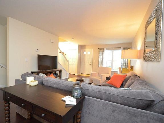 4th image of 6448 Walnut Fork Dr