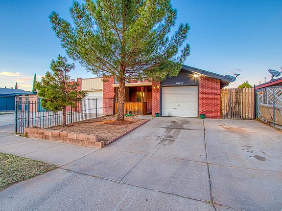 2nd image of 6050 Morning Glory Cir