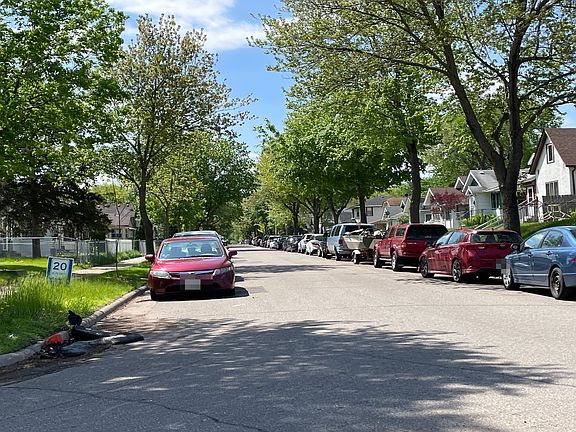 4th image of 3730 Aldrich Ave N