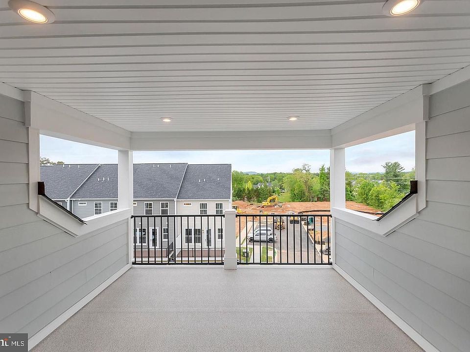 1st image of 2217 Brindle Ln