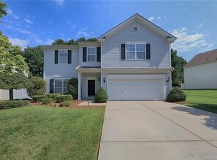 120 Middle Grove Dr, Mooresville, NC 28115