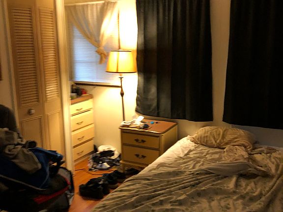 4th image of 8096 SE Wren Ave