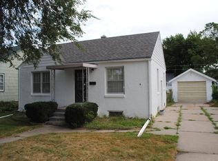 1008 N Williams Ave, Hastings, NE 68901