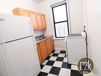 Rented by Realty 2000 Corp