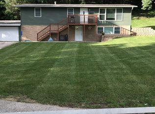 2472 Birch Rd, Decorah, IA 52101