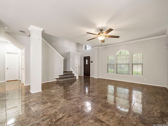 2nd image of 2606 Montebello
