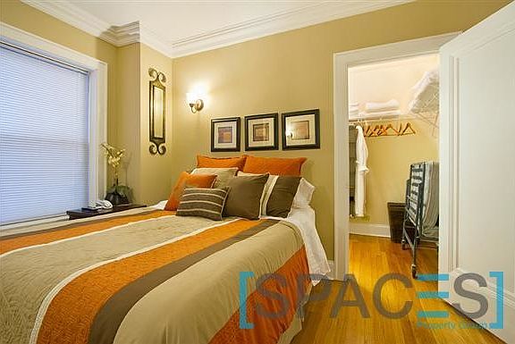 2nd image of 411 W Fullerton Pkwy APT 1605W