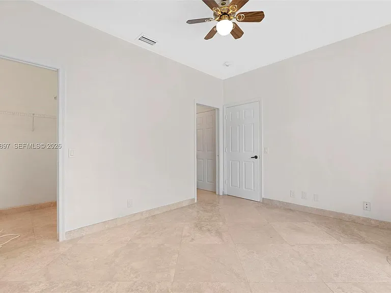 1666 Victoria Pointe Cir — Photo 19