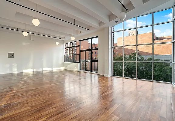 3rd image of 364 Bedford Ave #2D