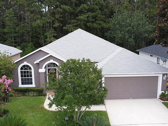 2nd image of 915 Hyannis Port Dr
