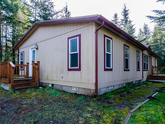 4th image of 1929 33rd Ave NE