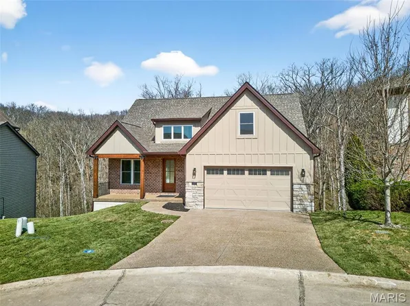 4225 Napa View Ln, Saint Charles, MO 63304