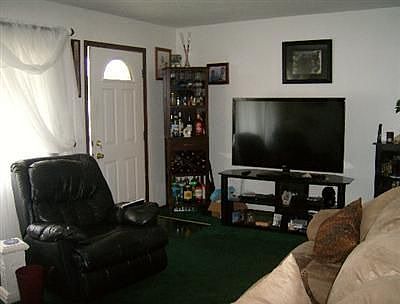 4th image of 10216 Jasper Ave