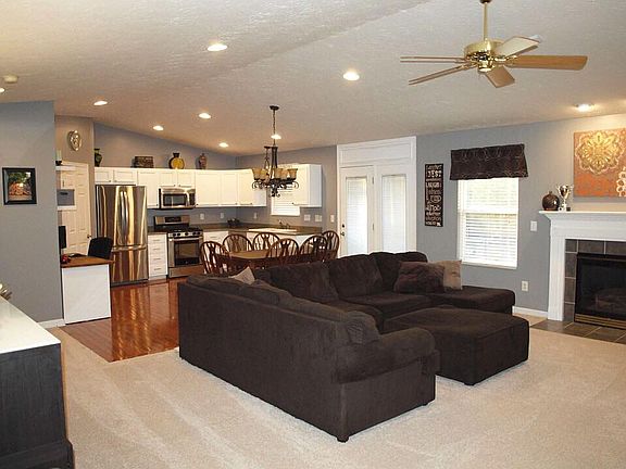 4th image of 2064 Apple Knoll Ln