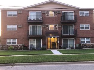 10801 S Harlem Ave APT 2, Worth, IL