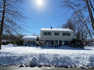 6 Fox Chase Rd, Madison, NJ 07940