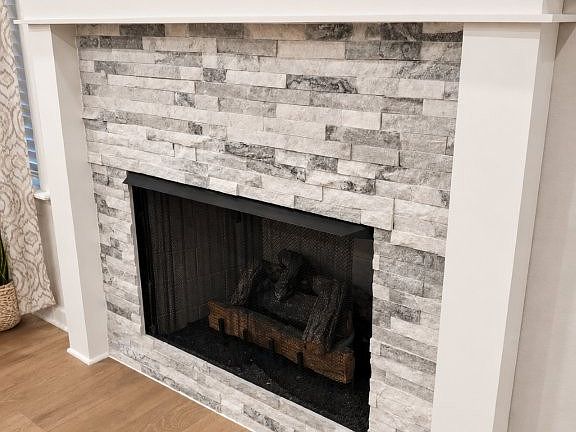 5th image of 2109 Abbott Ln