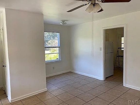 3rd image of 106 Alice St