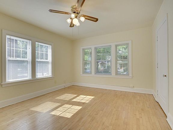 4th image of 908 Ashland Ave APT 8