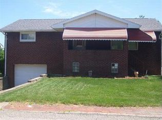 431 Mifflin St, West Mifflin, PA 15122