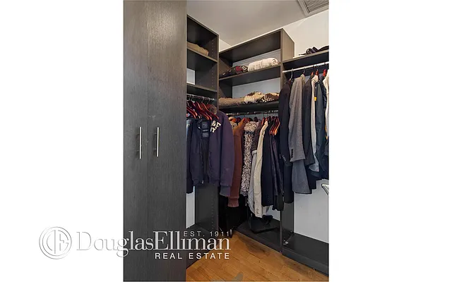 Rented by Douglas Elliman | media 21