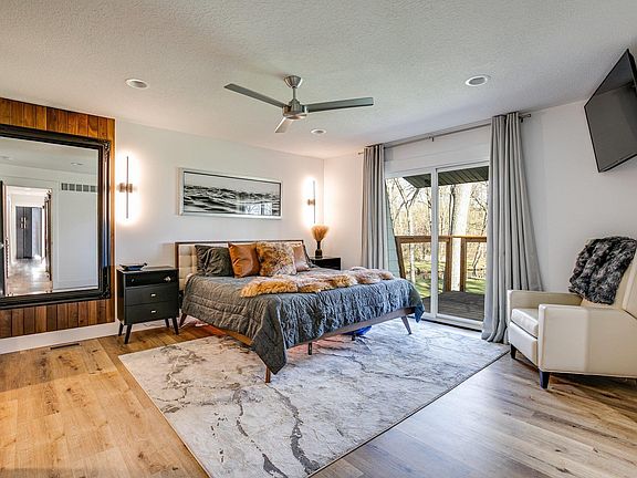 4th image of 20907 River Brook Ln