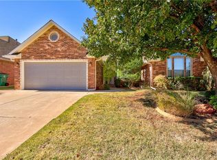 16609 Farmington Way, Edmond, OK 73012