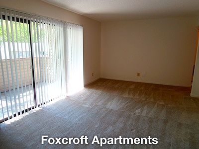 2nd image of 607 Foxcroft Ter APT A4