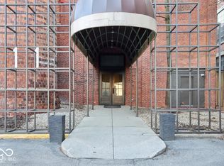 611 N Park Ave APT 405, Indianapolis, IN