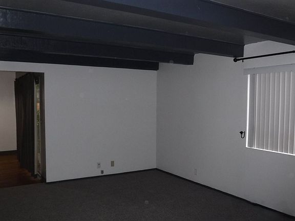 2nd image of 819 Alynn Way #B