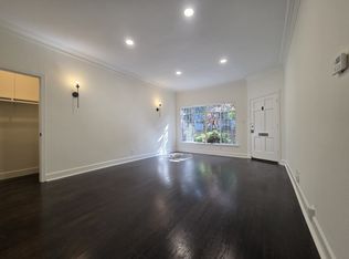 107 N Sweetzer Ave #107, Los Angeles, CA 90048