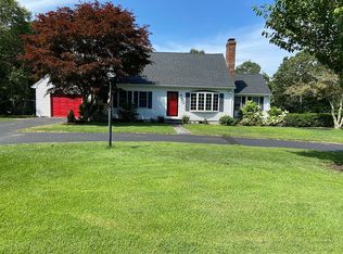 69 Clubhouse Dr, Bourne, MA 02532