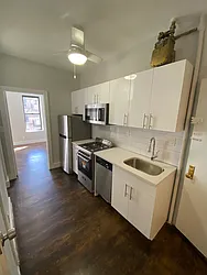 442 West 54th Street