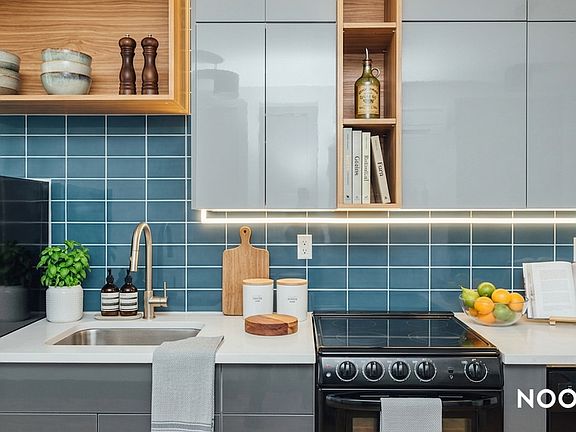 4th image of 210 Parkville Ave #5B