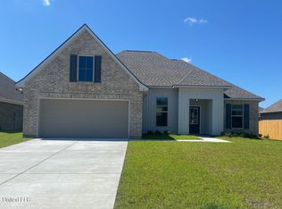 8 Diane Cv, Long Beach, MS 39560
