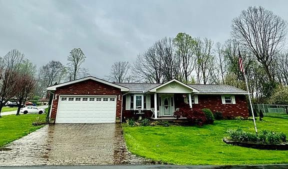 2nd image of 416 Mayfield Ave