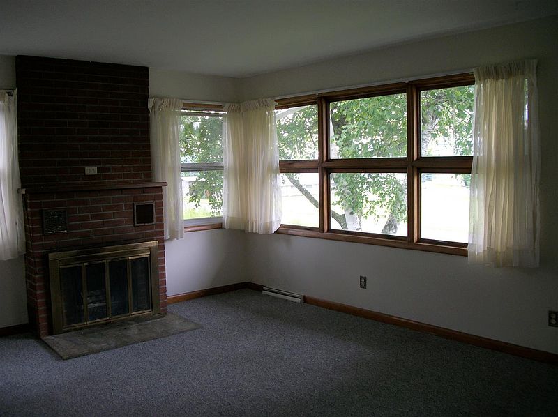 3rd image of 119 MYERS Road