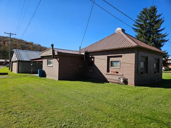 8993 Route 6, Tiona, PA 16352