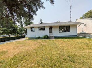 223 N Allison St, Acme, AB T0M0A0