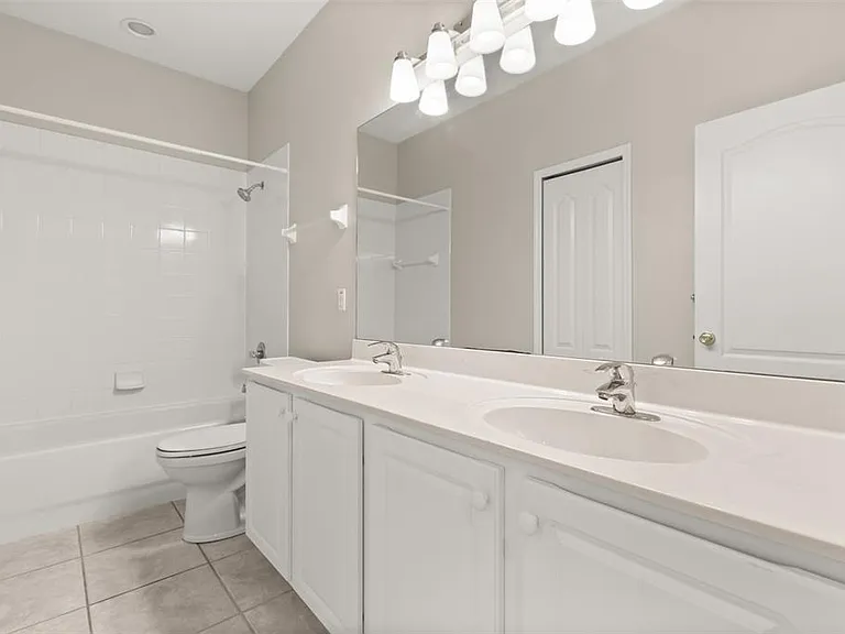 3289 Red Ash Cir — Photo 26