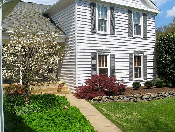 2nd image of 15020 Greymont Dr