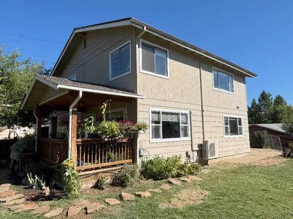 415 Wetzel Way, Yreka, CA 96097