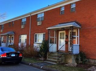 922 Shippan Ave APT 5, Stamford, CT 06902
