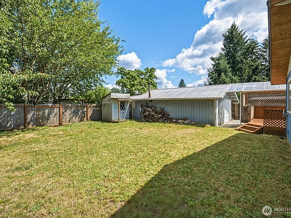 5th image of 8527 9th Avenue SE