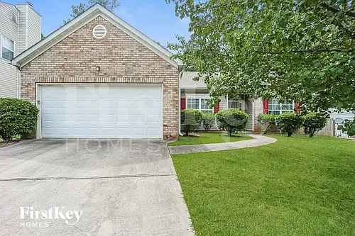 5713 Old Carriage Dr Photo 1
