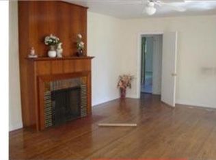 5805 Palm Ave, Riverside, CA 92506