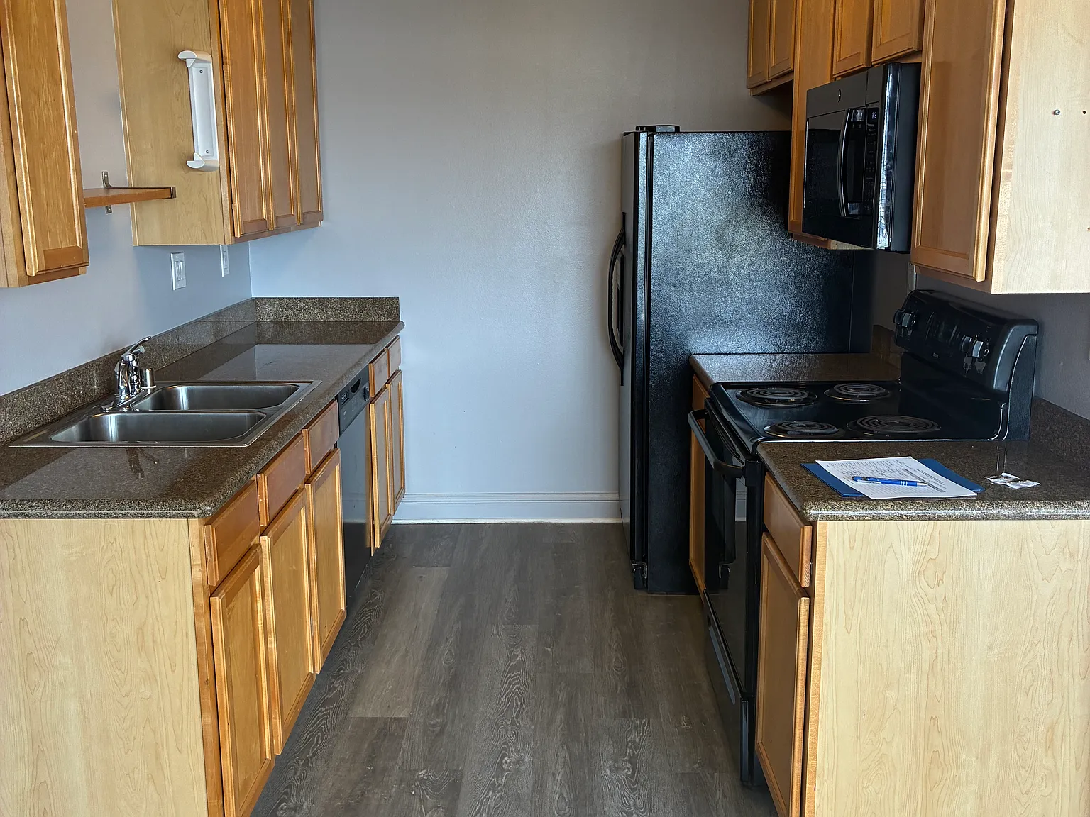 1 bed, 723 sqft, $1,950 — Photo 3