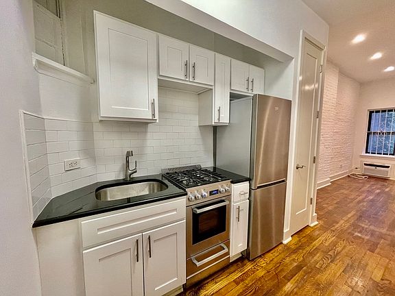 4th image of 448 E 78th St APT 1C