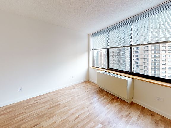 5th image of 175 E 96th St APT 11E