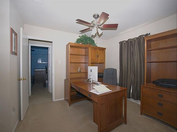 4th image of 1205 Beacon Hill Dr